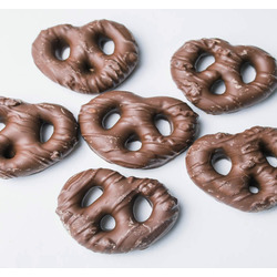 Milk Chocolate Mini Pretzels 15lb