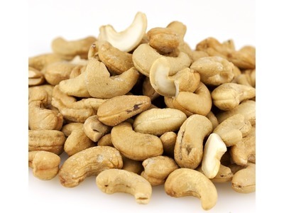 Whole Roasted & Salted Cashews 320ct 15lb