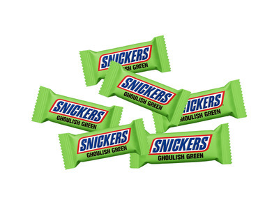 Ghoulish Green Fun Size Snickers 20lb