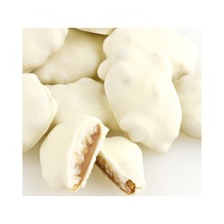 White Cashew Caramel Clusters 10lb