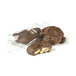 Milk Chocolate Cashew Clusters 10lb