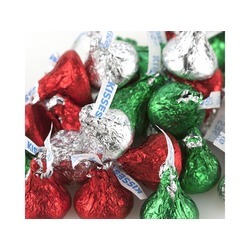 Milk Chocolate Kisses, Red/Green/Silver 25lb
