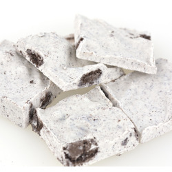 Cookies N' Cream Bark 15lb